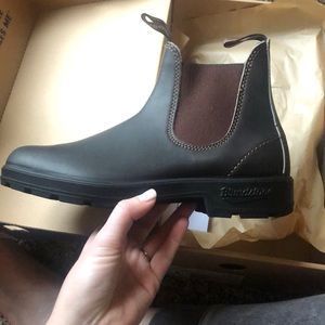 Brand NEW Blundstone 500